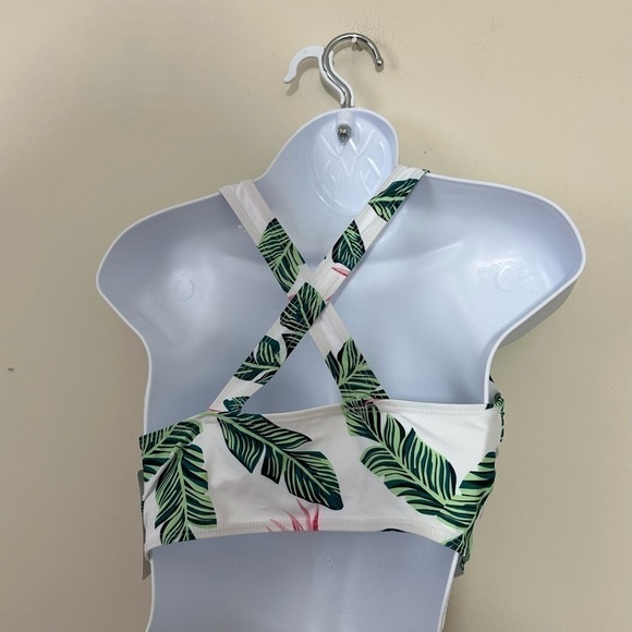Holipick sz sm swim top in a tropical fabric New with tag beautiful top - Picture 2 of 11